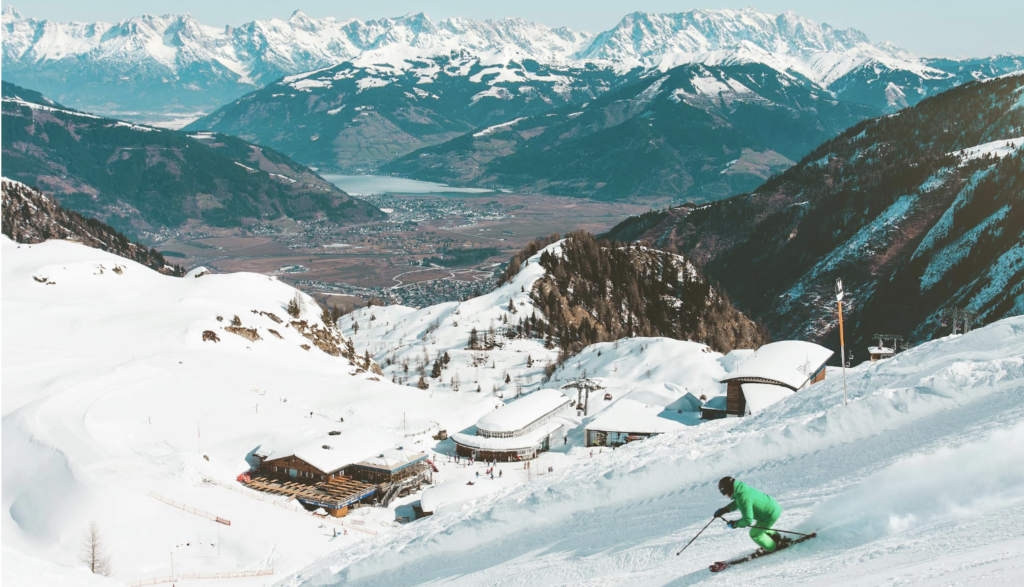 Best Winter Skiing Locations with Nightlife